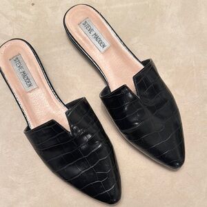 Steve Madden Black Croc-Patterned Mules